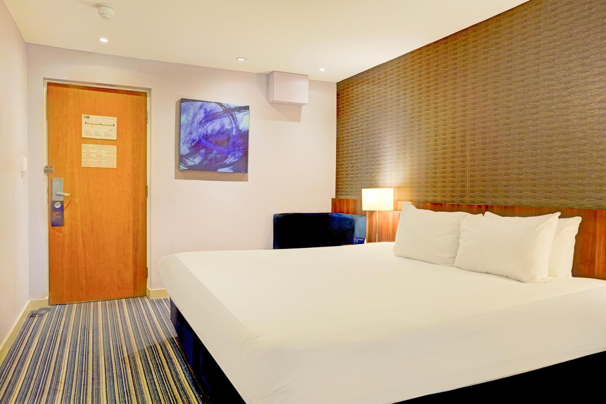 Belvilla Crewe City Centre Hotel Lifestyle Exterior foto